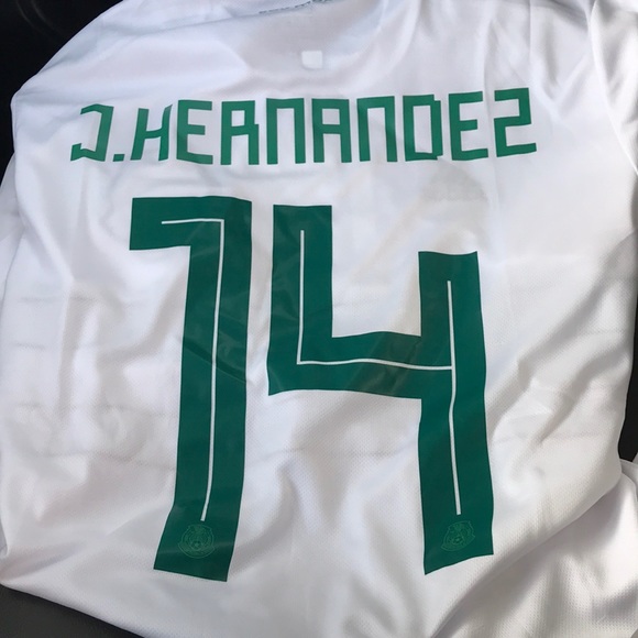 LARGE “CHICHARITO” HERNANDEZ AWAY MEXICO - Picture 2 of 5